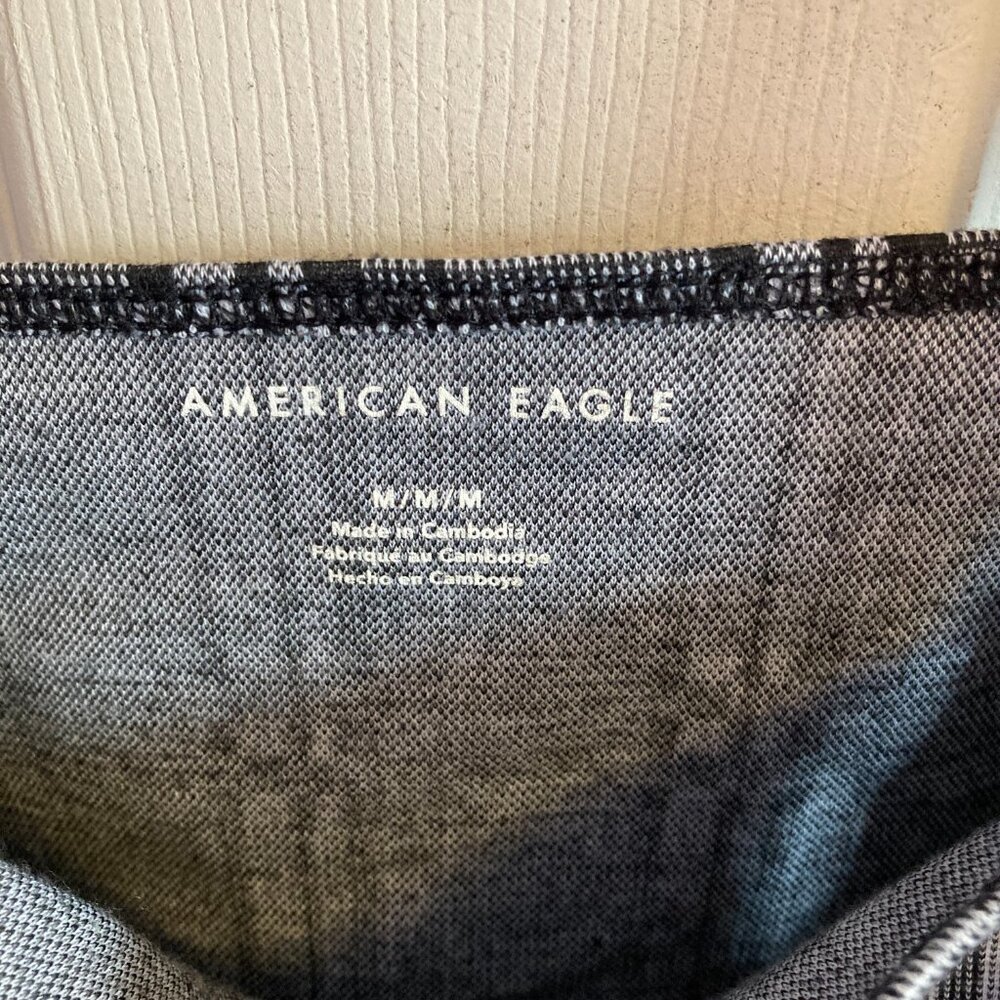 Juniors American Eagle Crop Tank Top Size Medium - Picture 4 of 5